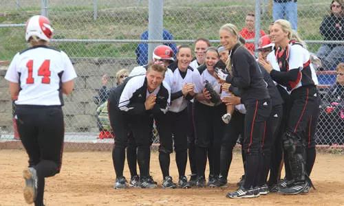 Mavs Earn MIAA Academic Honors; Finish 29th in Dir