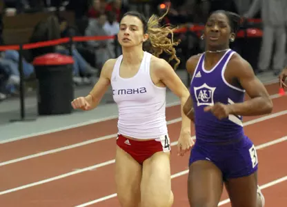 Pinar Saka Wins 200, 400; Mavs 4th - Omaha Athletics