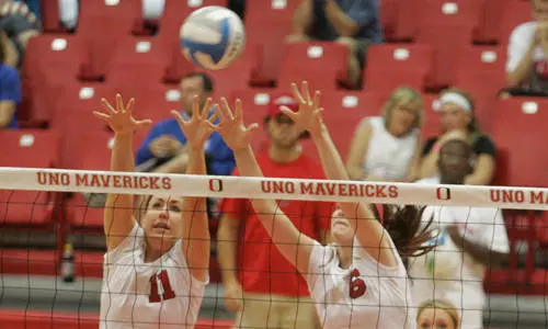 Mavericks Fall At Eighth-Ranked Washburn - Omaha Athletics