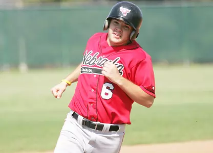 Huber Hurls Mavs Past MSU, 4-1 - Omaha Athletics