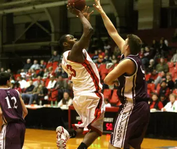 Mules Gallop Past Mavericks, 85-72 - Omaha Athletics