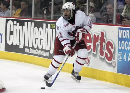 UNO Tops Western Michigan 6-3 - Omaha Athletics