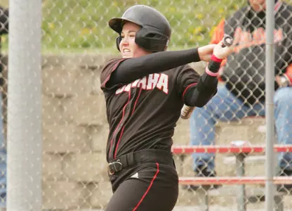 McDowell's 3 HRs, 8 RBIs Help Mavs Split - Omaha Athletics