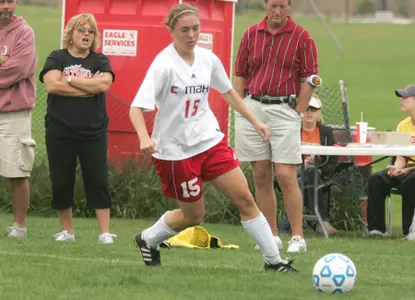 Fosnaugh Goal Lifts Mavs Past Huskies - Omaha Athletics