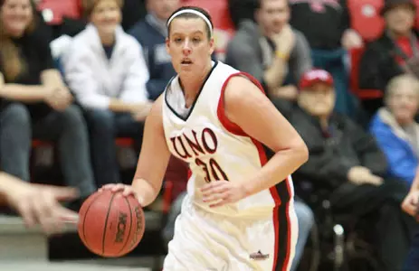 Mavs Host Dakota Wesleyan on Senior Night - Omaha Athletics
