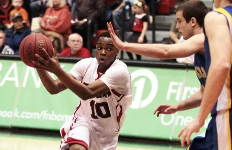 CSU Bakersfield Tops Mavs, 84-63 - Omaha Athletics