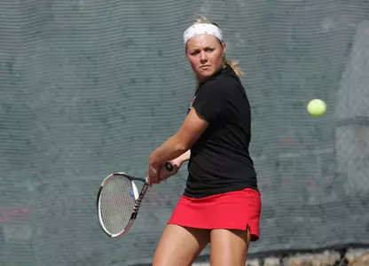 Mavericks Sweep Past Winona State, North Dakota - Omaha Athletics