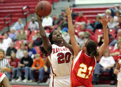 Mavericks Cruise to 91-50 Victory Over Peru State - Omaha Athletics
