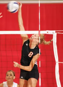 South Dakota Snaps UNO Volleyball Win Streak - Omaha Athletics