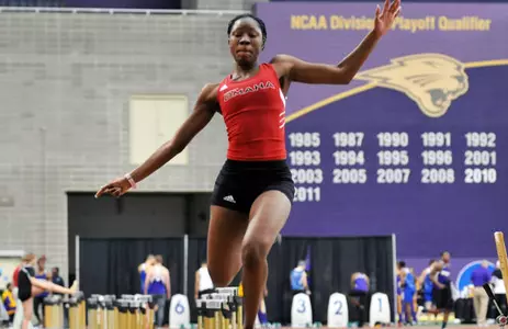 Mavericks Grab Four Firsts at Tulsa - Omaha Athletics