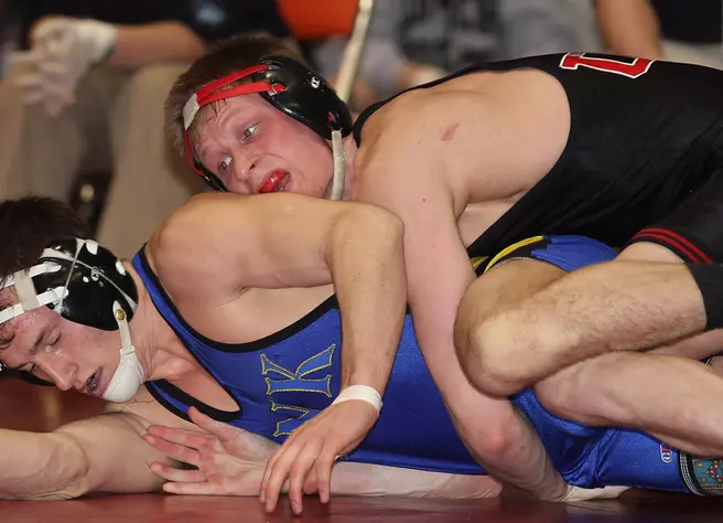 Mavericks Third After Opening Round