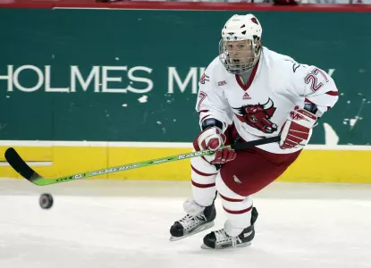 Dupont, Mavericks Blank Broncos, 6-0 - Omaha Athletics