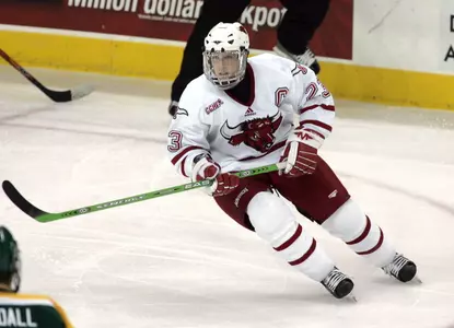 Late Parse Goal Rescues Mavs, 2-1 - Omaha Athletics