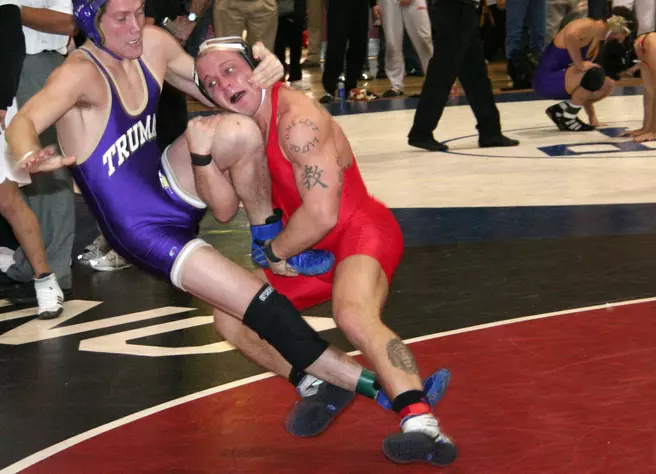 Meneely Captures Title at Dana Open