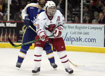 Parse Named to All-CCHA Pre-Season Team - Omaha Athletics