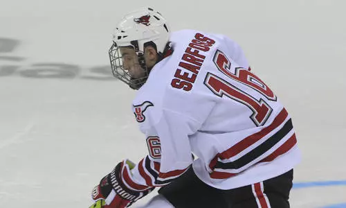 UNO Tops Minnesota State 5-1 For First WCHA Home W - Omaha Athletics