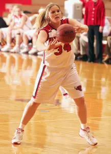 Mavs Top Peru State 84-49 - Omaha Athletics