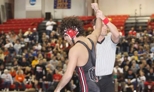 All 10 Mavericks Advance to Quarterfinals