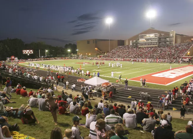 Chris Simpson Joins Maverick Staff