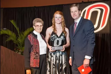 Mavericks Honor Their Own at Banquet
