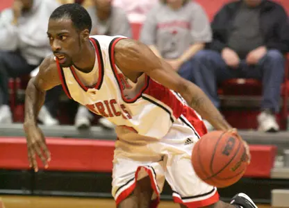 Jenkins Does it Again, Mavs Defeat Beavers, 86-71 - Omaha Athletics