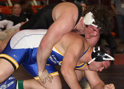 Mavericks Notch Five Pins in Rout of Bronchos