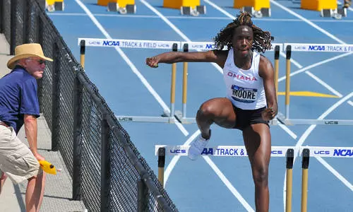 Moore Sets PRs on First Day of Outdoor Championshi - Omaha Athletics