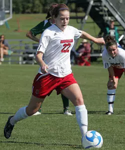 UNO Falls to Bearcats, 2-1 - Omaha Athletics