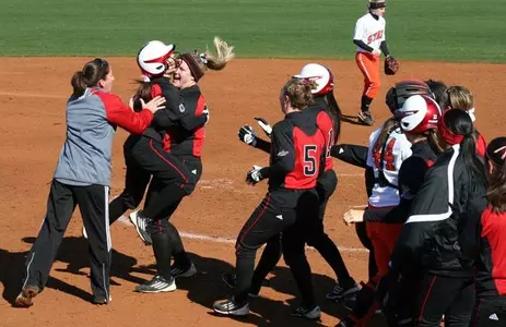 Weekend Softball Series with Fort Wayne Adjusted - Omaha Athletics
