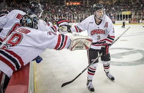 Mavericks Hold Off Huskies, 4-3 - Omaha Athletics