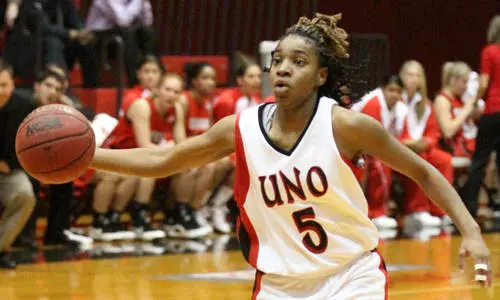 Mavs Tip Off 40th Season Sunday Against Dana - Omaha Athletics