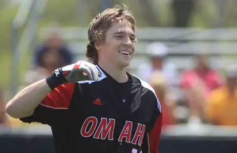 Mavs Split First Doubleheader With Islanders - Omaha Athletics