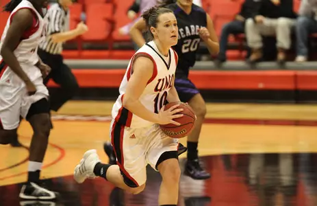 Mavericks Fall Just Short at Metro State - Omaha Athletics