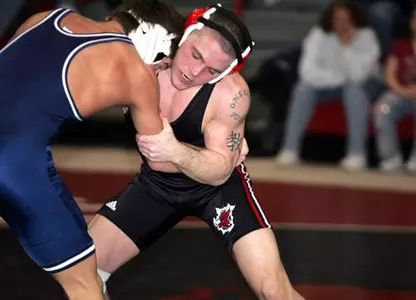 Mavericks Maintain Top Spot in Wrestling