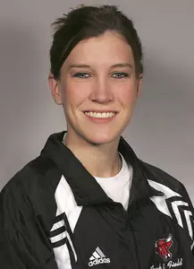 Tuenge Sets School Mark in Holiday Inn Meet - Omaha Athletics