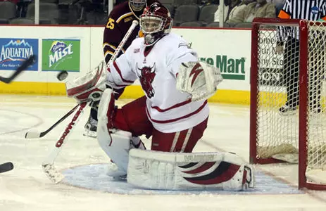 Nanooks Blank Mavericks, 2-0 - Omaha Athletics
