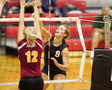 No. 16 Pittsburg State Sweeps UNO - Omaha Athletics