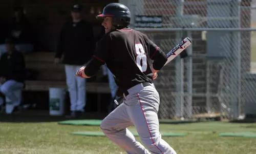 No. 25 Mavs Sweep Griffons - Omaha Athletics