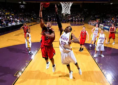 UNO Stages Another Comeback, Earns Finals Berth - Omaha Athletics