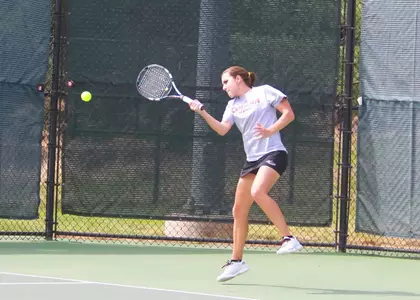 Mavericks Close Weekend at Omaha Collegiate Invite - Omaha Athletics