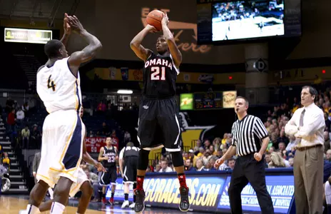 Omaha's CIT Run Ends at Murray State, 86-62 - Omaha Athletics