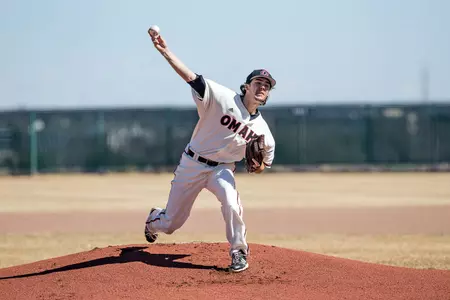 Mavericks Shut Out Western Illinois, 3-0 - Omaha Athletics