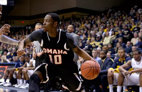 Seattle Drops Mavericks, 98-74 - Omaha Athletics