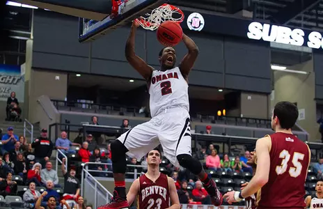 Omaha Powers Past Pioneers, 80-69 - Omaha Athletics