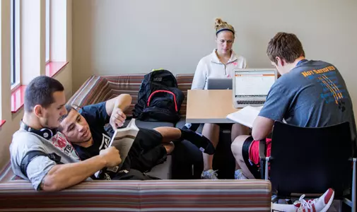 Mav Athletics Continue to Dominate in the Classroom