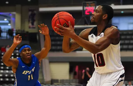 Fort Wayne Defeats Mavericks, 75-65 - Omaha Athletics