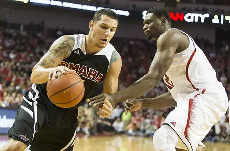 Omaha Set for Televised Tilt With Bison - Omaha Athletics
