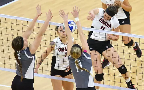 Omaha Seeks League Volleyball Crown This Weekend - Omaha Athletics