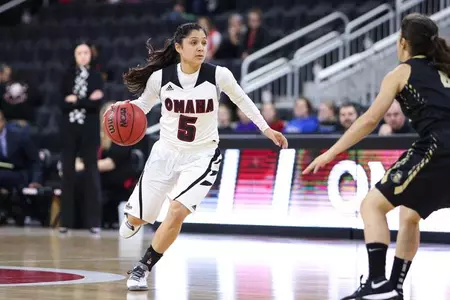 Vidal?s Career Night Lifts Omaha Past UMKC, 57-42 - Omaha Athletics