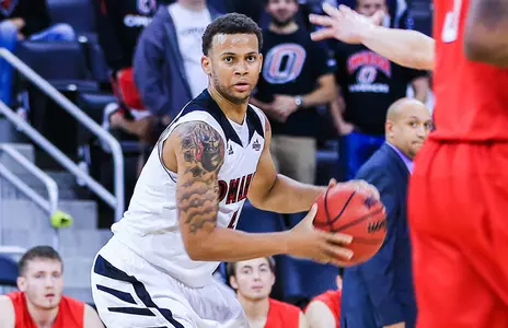 Omaha Rolls Past Saint Mary's, 104-58 - Omaha Athletics